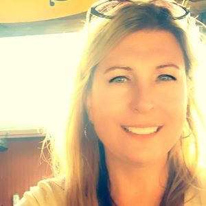 Meet your Posher, Traci